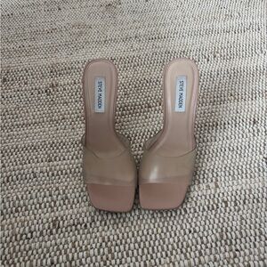 Steve Madden Nude Heals